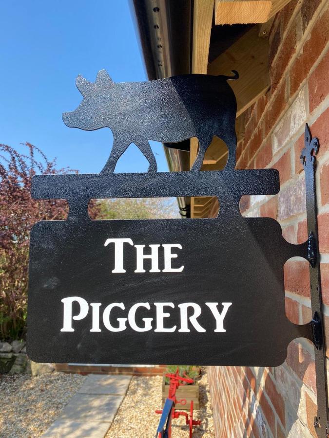 וול The Piggery At The Cottage מראה חיצוני תמונה